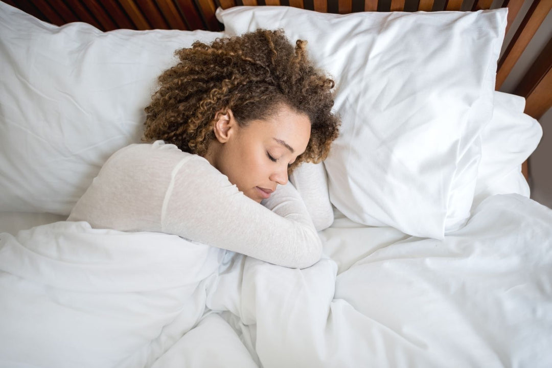 Why More Post Menopausal Women Are Choosing Magnesium Glycinate Instead of Melatonin